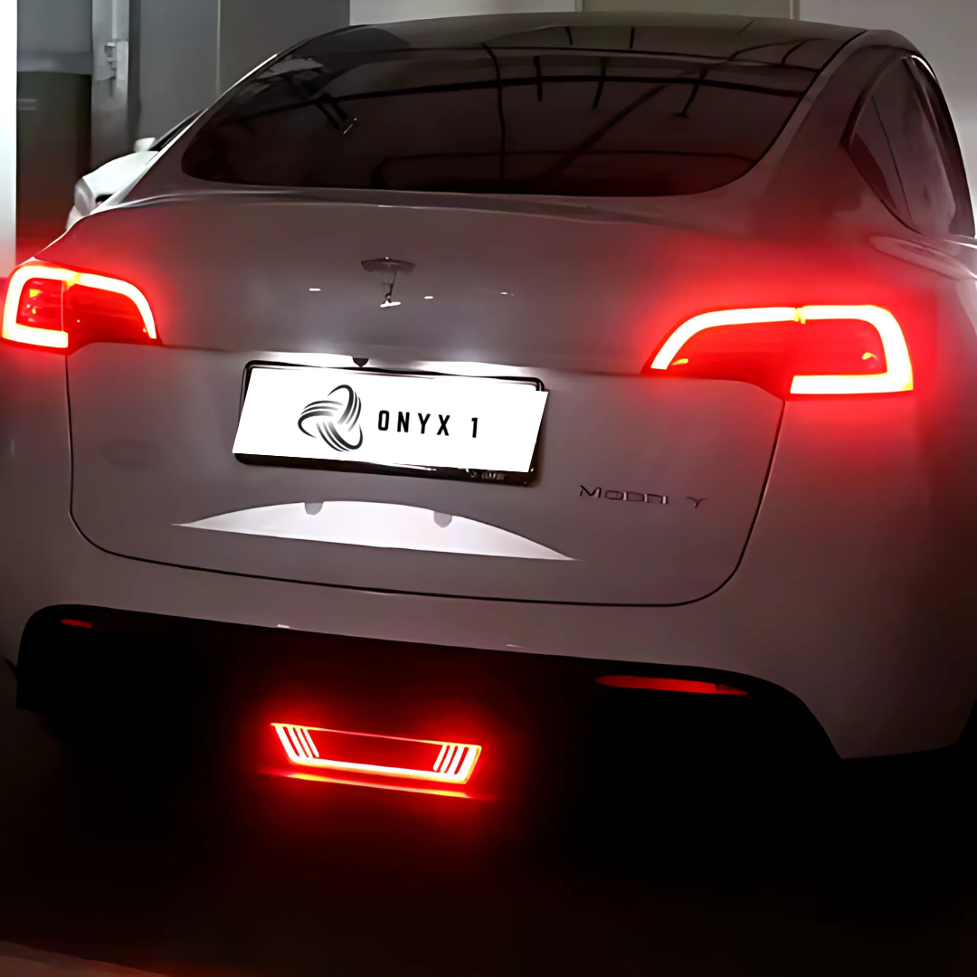 Tesla Model Y Pilot Light_Smoked Black